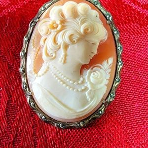 Victorian Cameo Pin/Broach